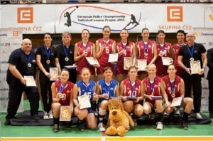 Tým české policejní volejbalové reprezentace – Mistři Evropy roku 2013.